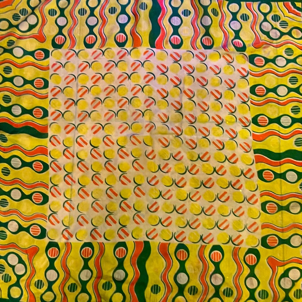 Gorgeous, green vintage scarf. - Picture 1 of 6